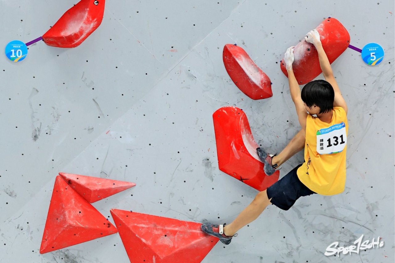 全國學生青年運動會-運動攀登兩項全能-抱石