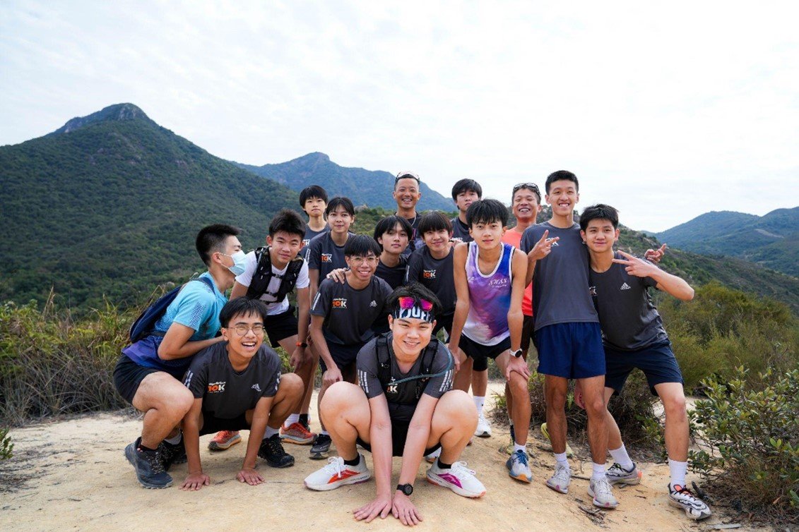 全員於馬鞍山郊遊徑青蛙石初嘗越野跑,完成首次長課訓練。