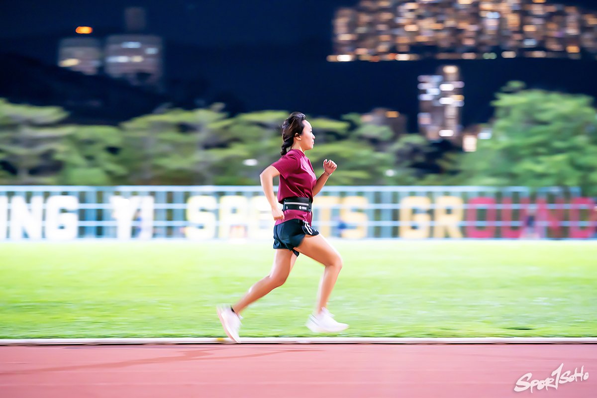 紀尤 - 聽障游泳運動員