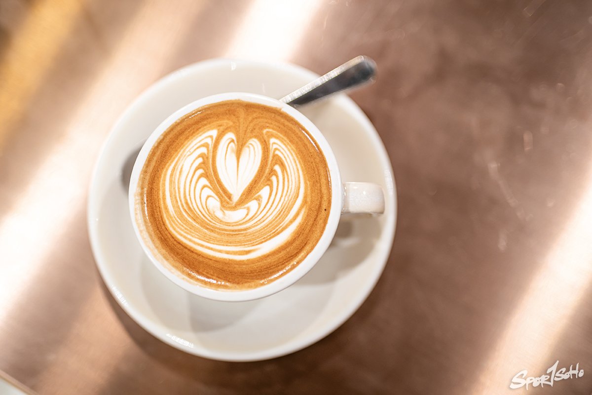 飛人。咖啡。深水埗—梁筠宜｜Café Chat