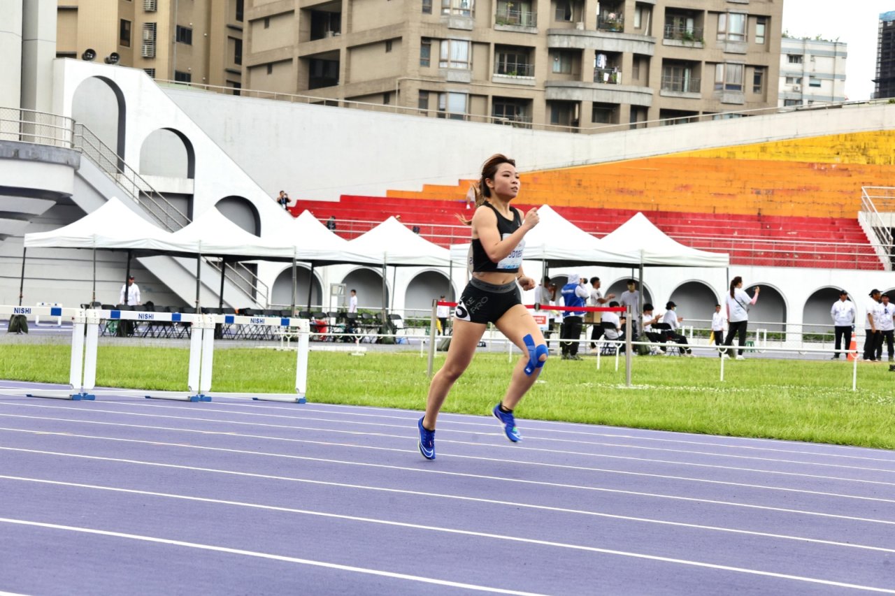 【2025雙北世界壯年運動會】負傷不退!港將李芷暉勇奪一金一銀2 【2025雙北世界壯年運動會】負傷不退!港將李芷暉勇奪一金一銀2