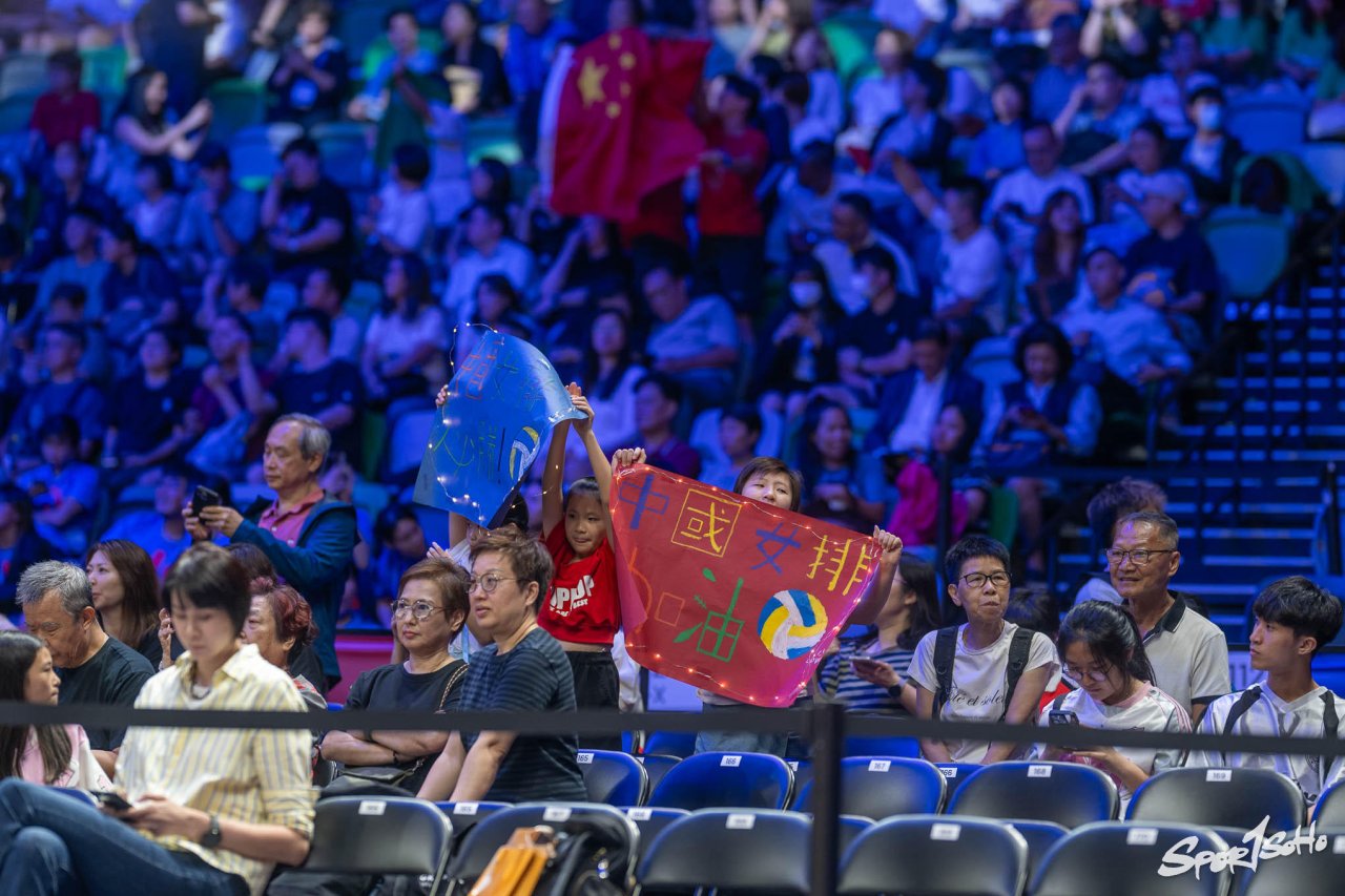 中國人壽(海外)世界女排聯賽首登啟德 世一意大利大熱全勝.jpg